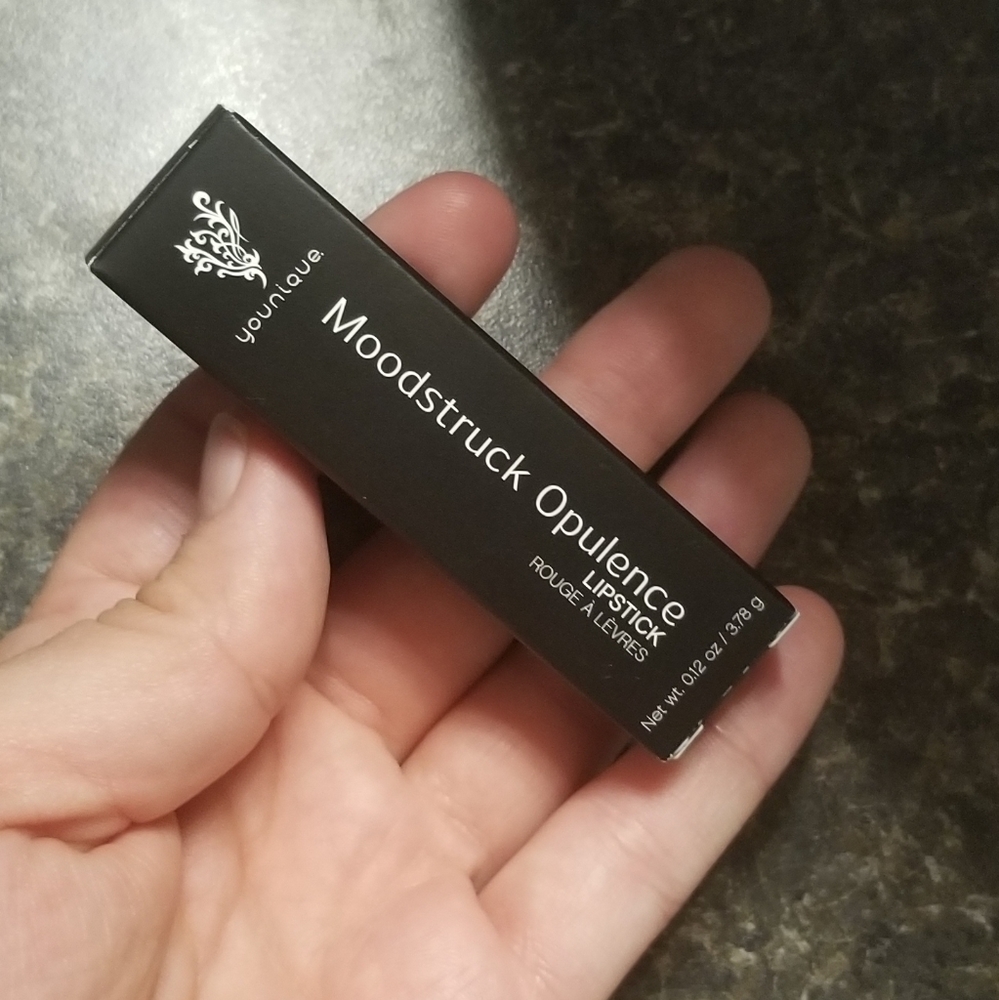 Younique lipstick